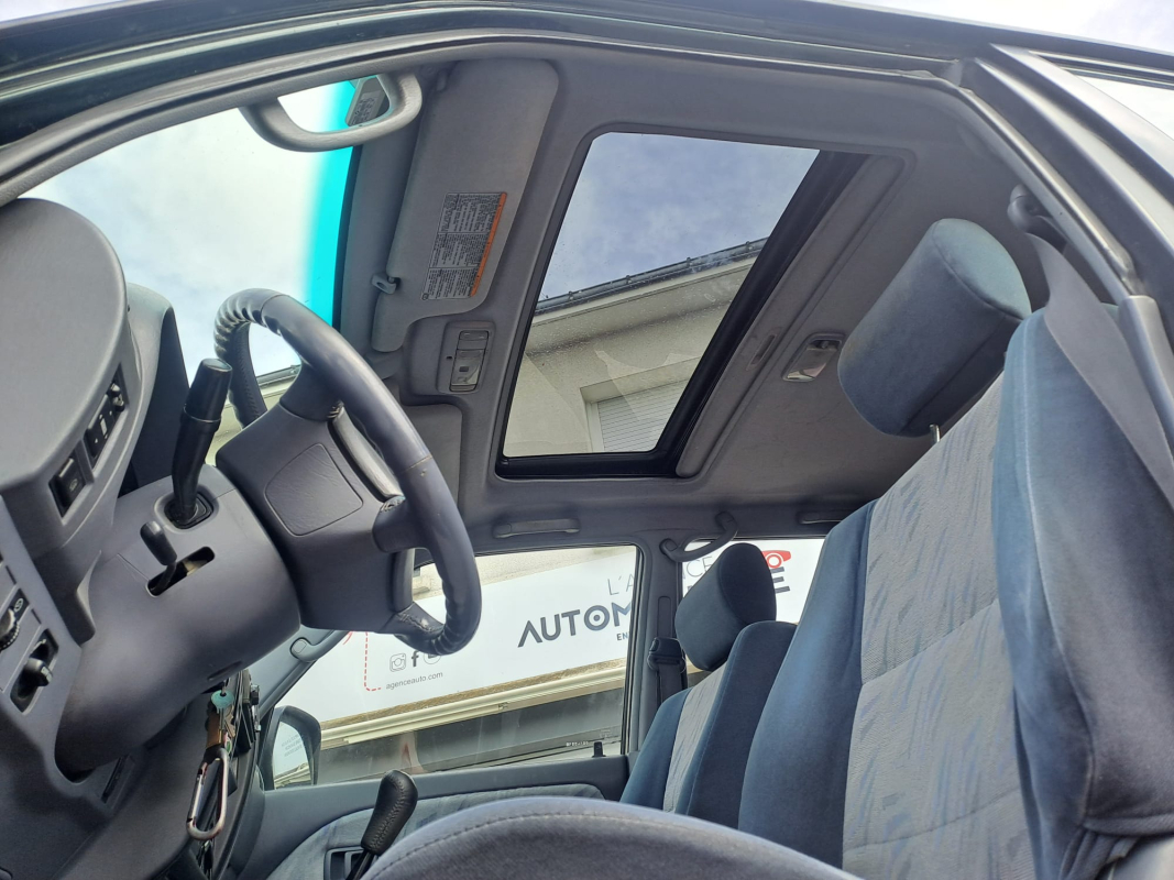 Toyota Land Cruiser — 19