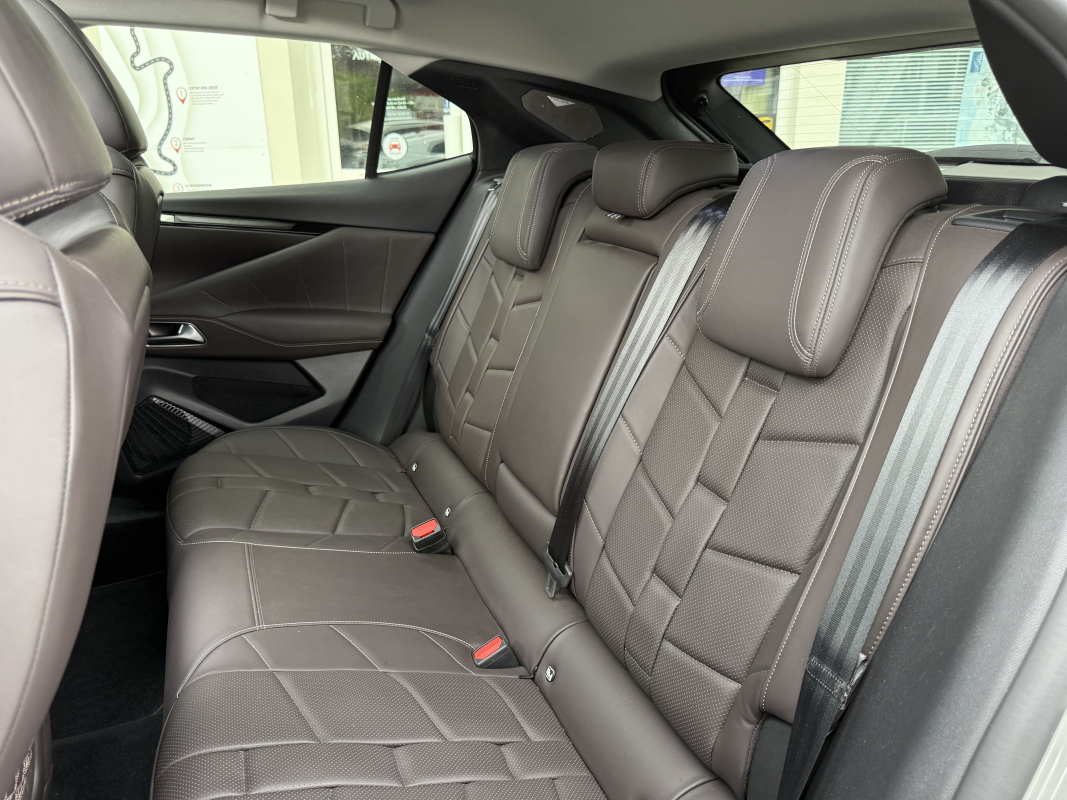 DS DS 4 — 17