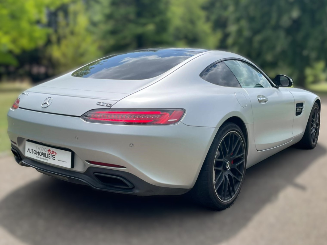 Mercedes AMG-GT — 4