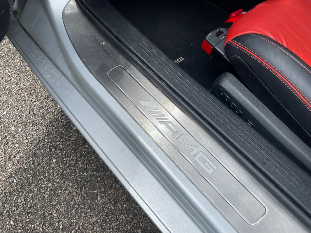 Mercedes AMG-GT — 10