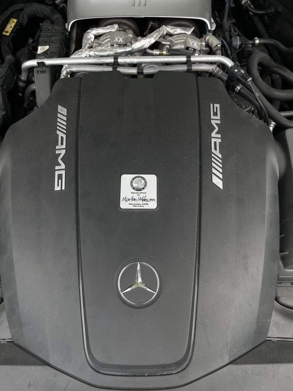 Mercedes AMG-GT — 23
