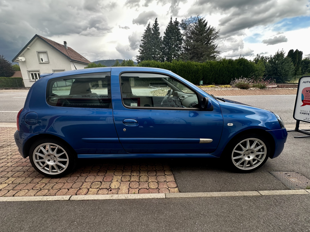Renault Clio — 4