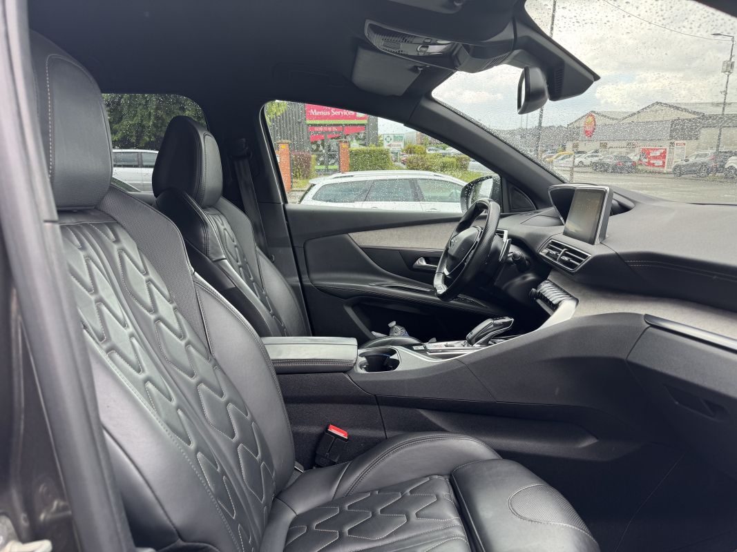 Peugeot 3008 — 16