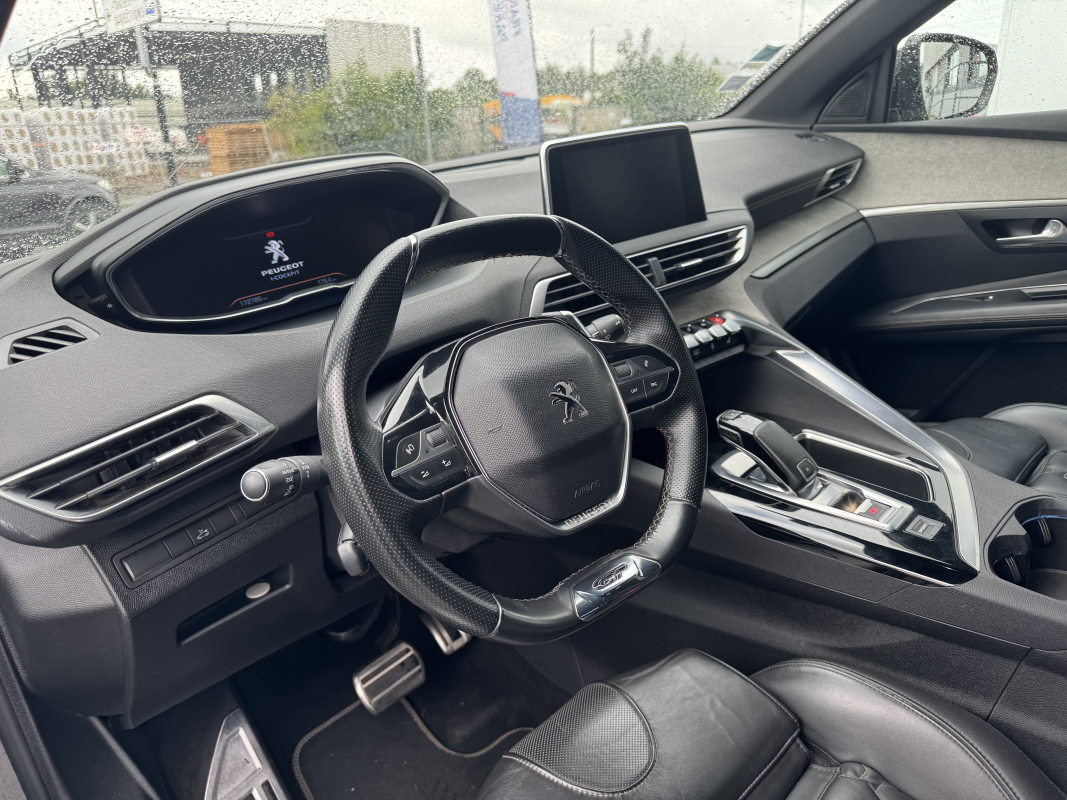 Peugeot 3008 — 11