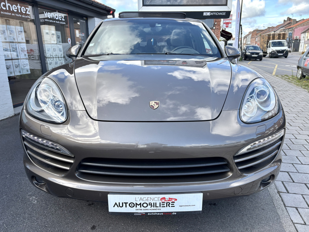 Porsche Cayenne — 9