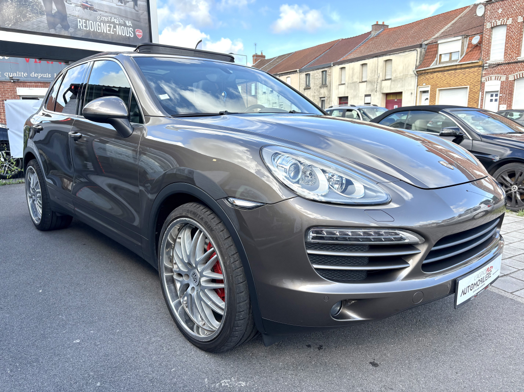 Porsche Cayenne — 8