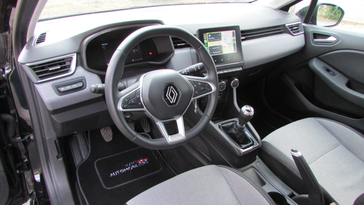 Renault Clio — 9