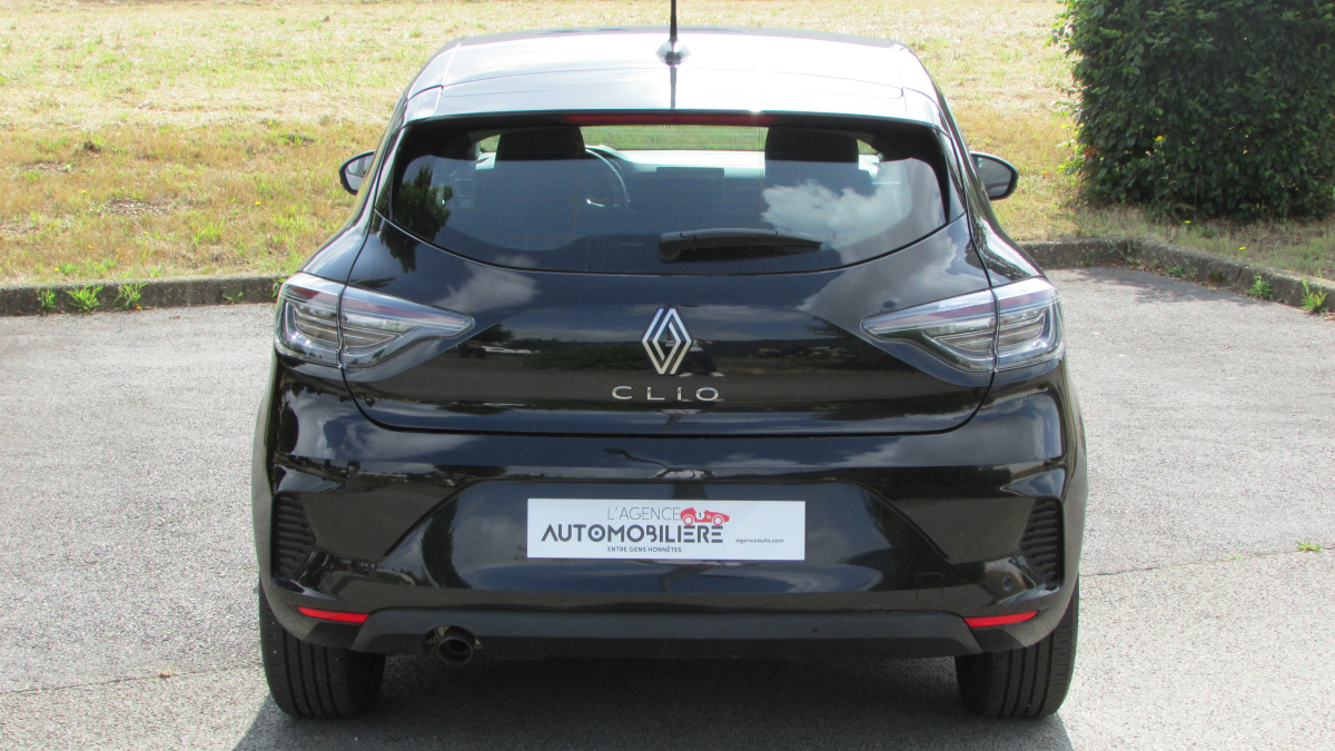 Renault Clio — 5