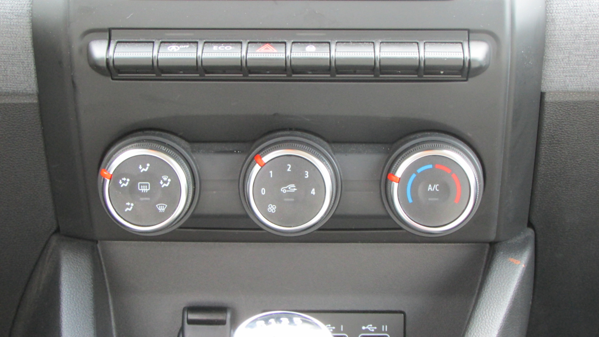Renault Clio — 22