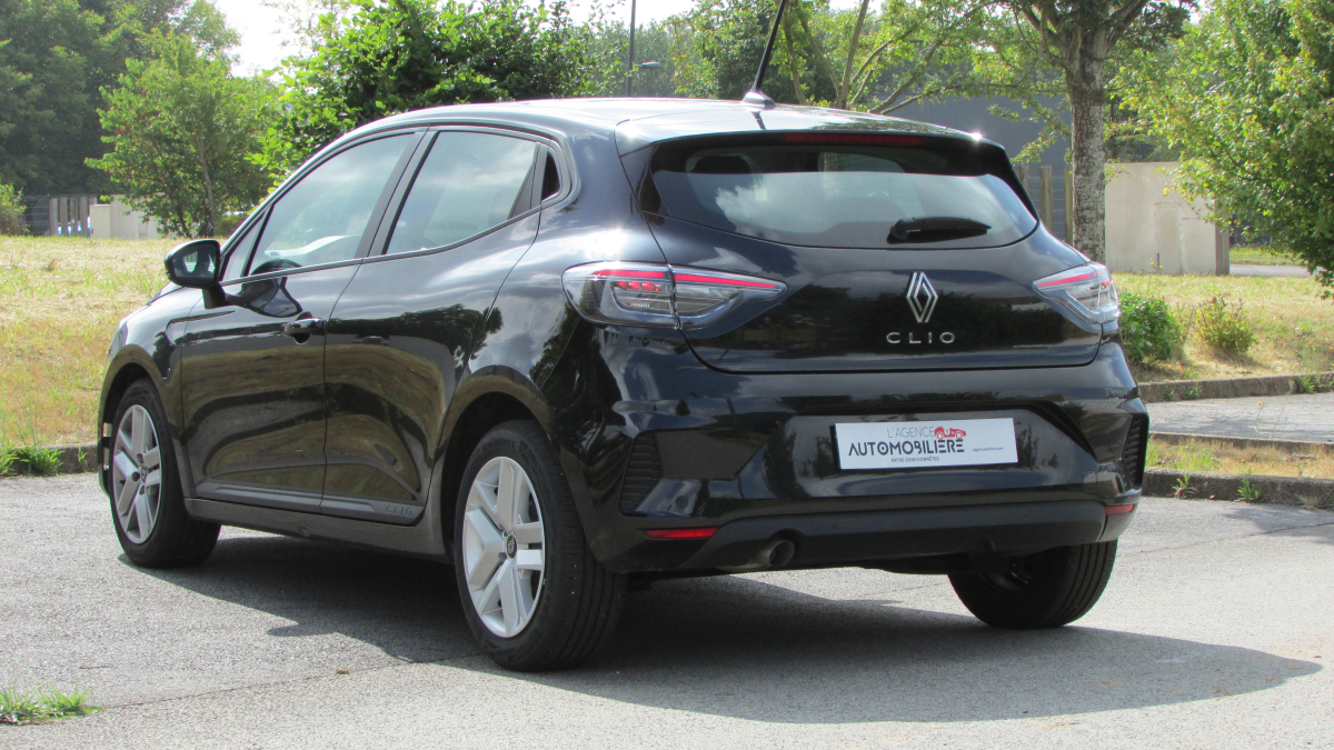 Renault Clio — 4