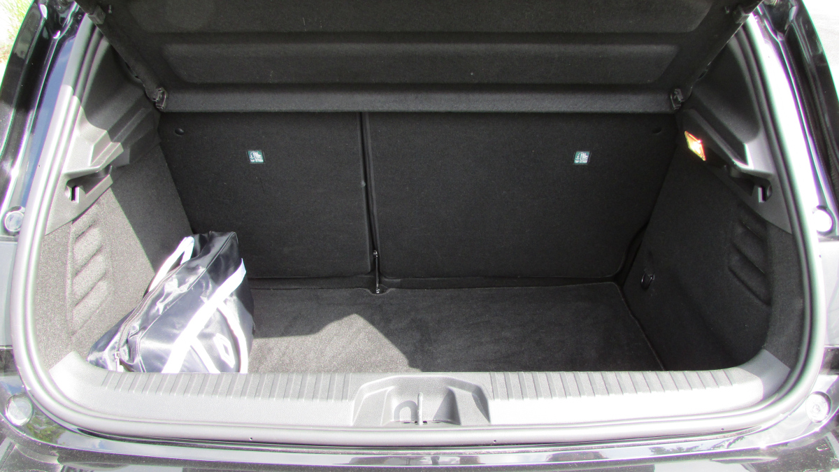 Renault Clio — 21