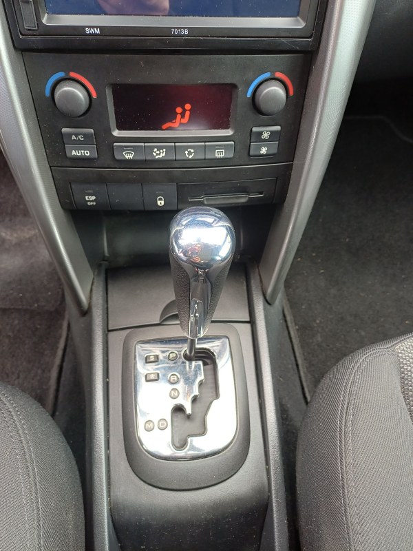 Peugeot 207 — 15