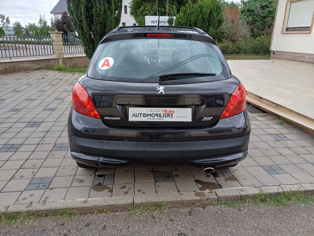 Peugeot 207 — 5