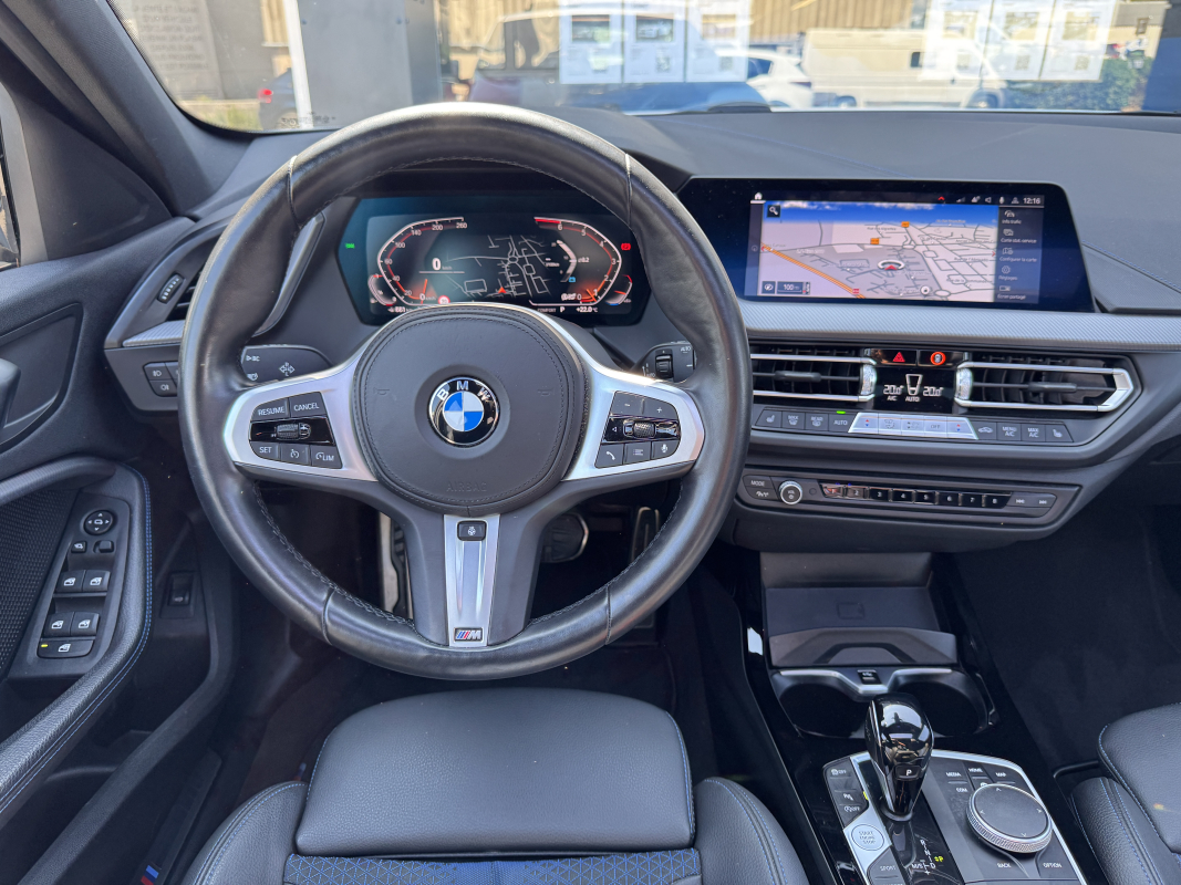 Bmw Série 1 — 24