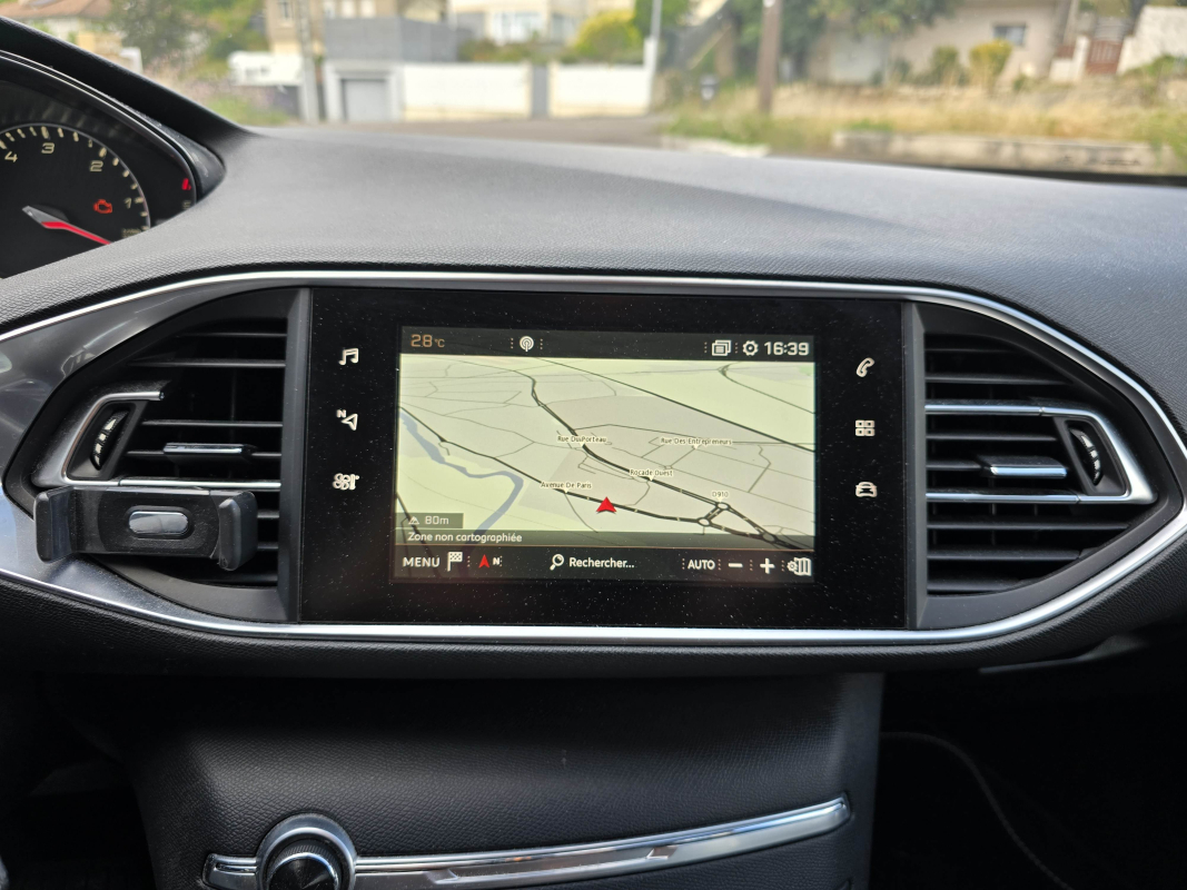 Peugeot 308 — 24