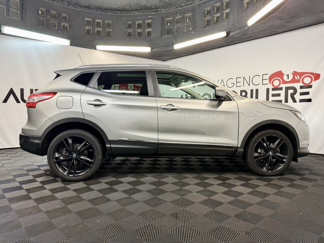 Nissan Qashqai — 4