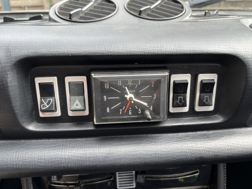 Peugeot 504 — 49