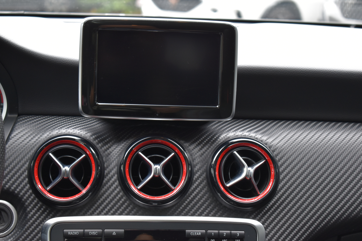 Mercedes Classe A — 14