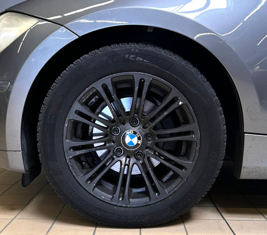 Bmw Série 1 — 21