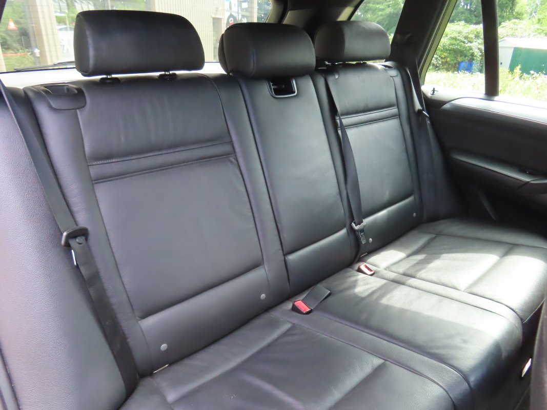 Bmw X5 — 14