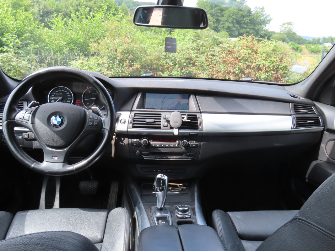 Bmw X5 — 10