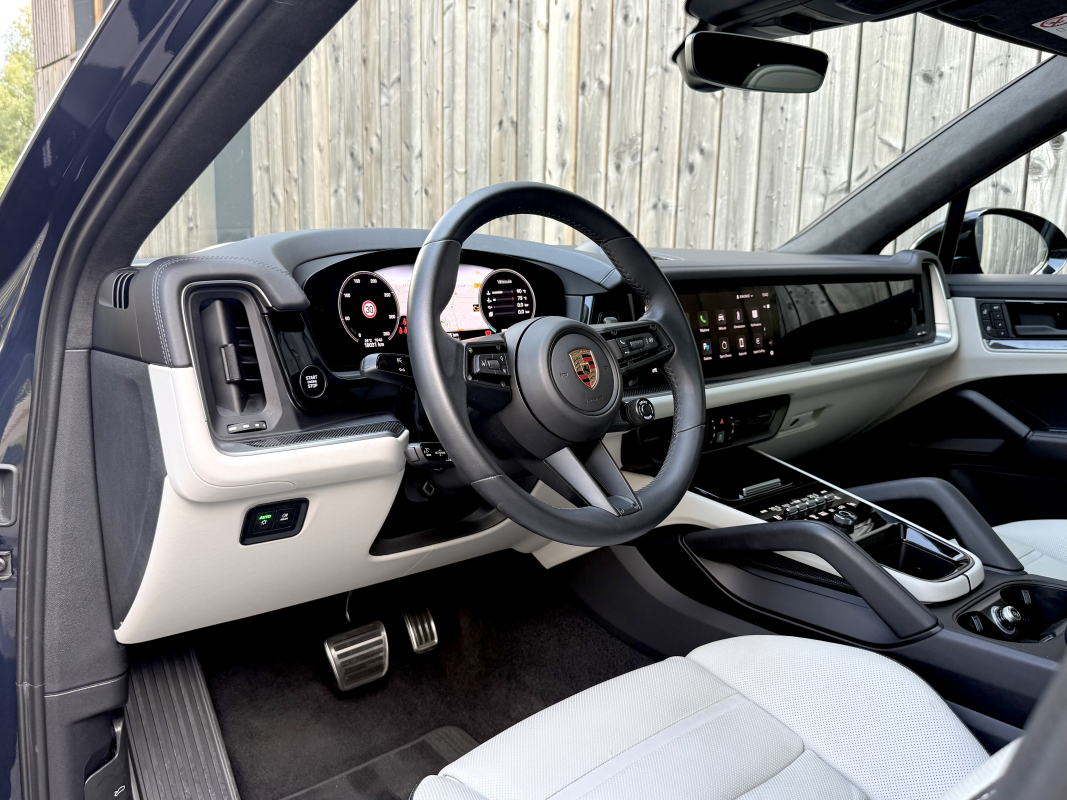 Porsche Cayenne — 5