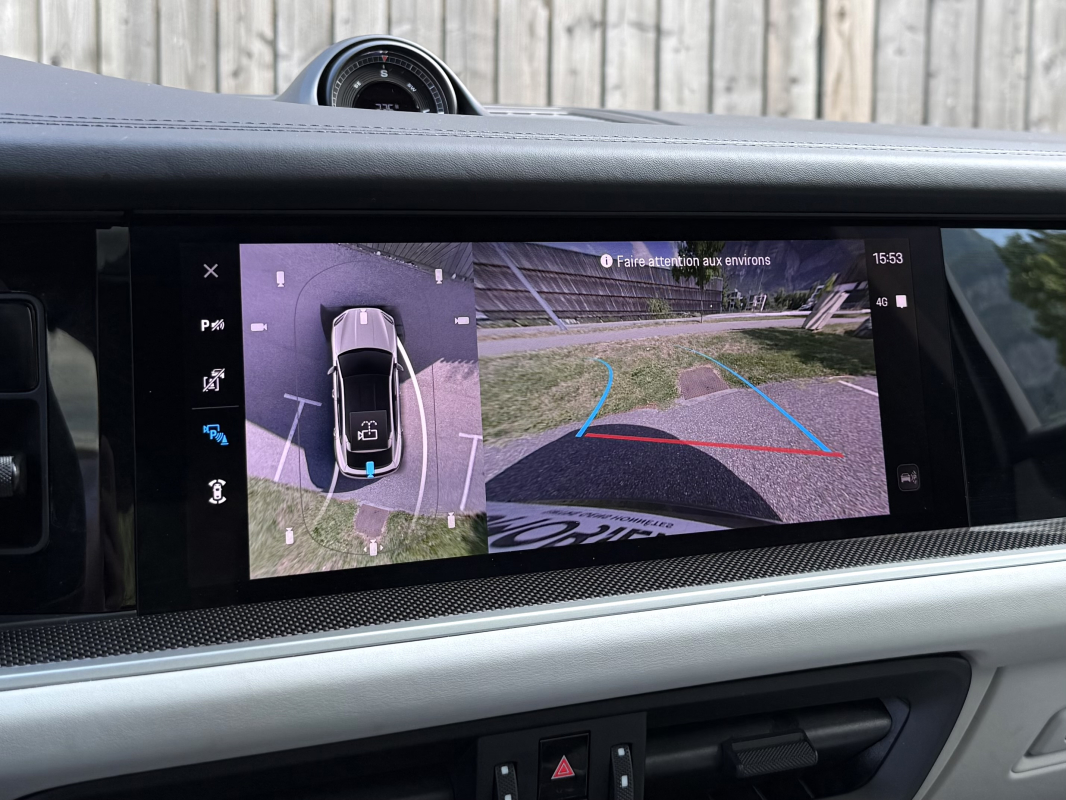 Porsche Cayenne — 12