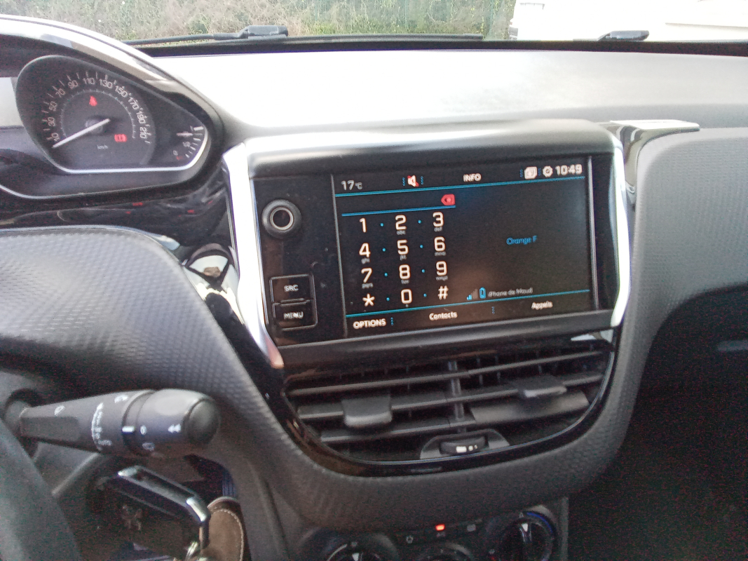 Peugeot 2008 — 25