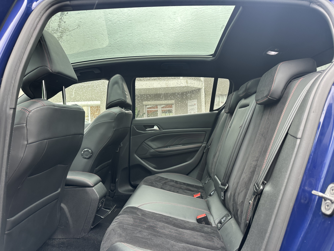 Peugeot 308 — 13