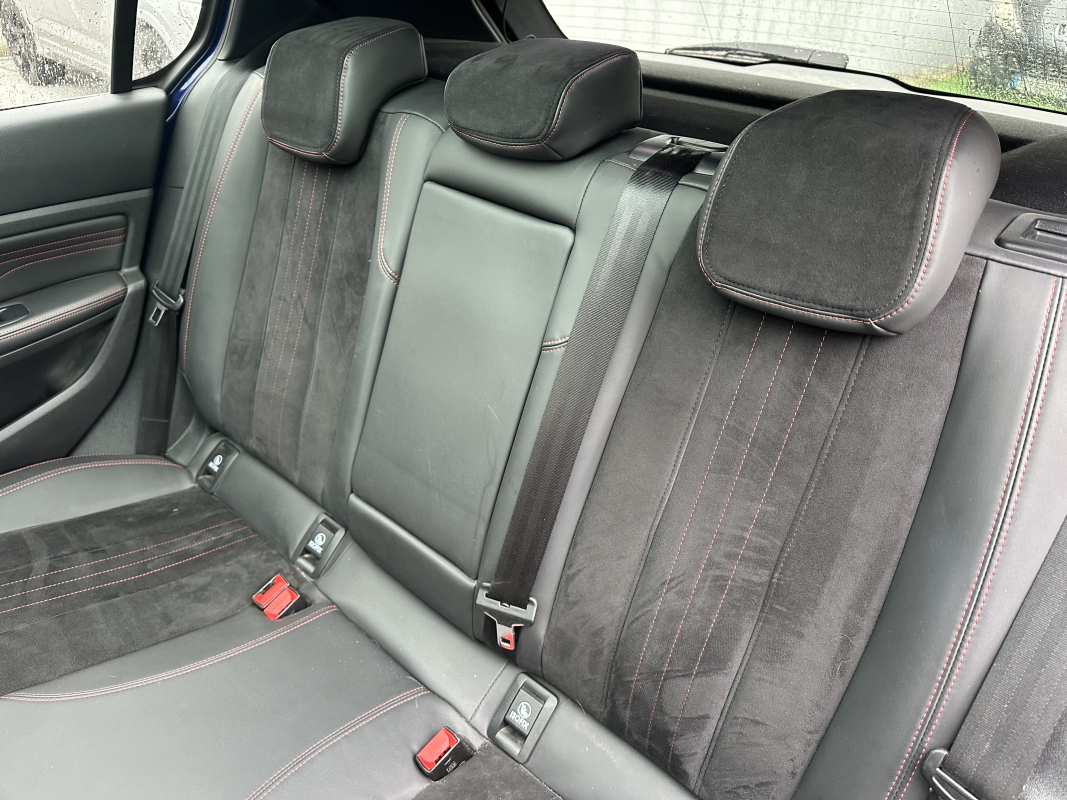 Peugeot 308 — 14