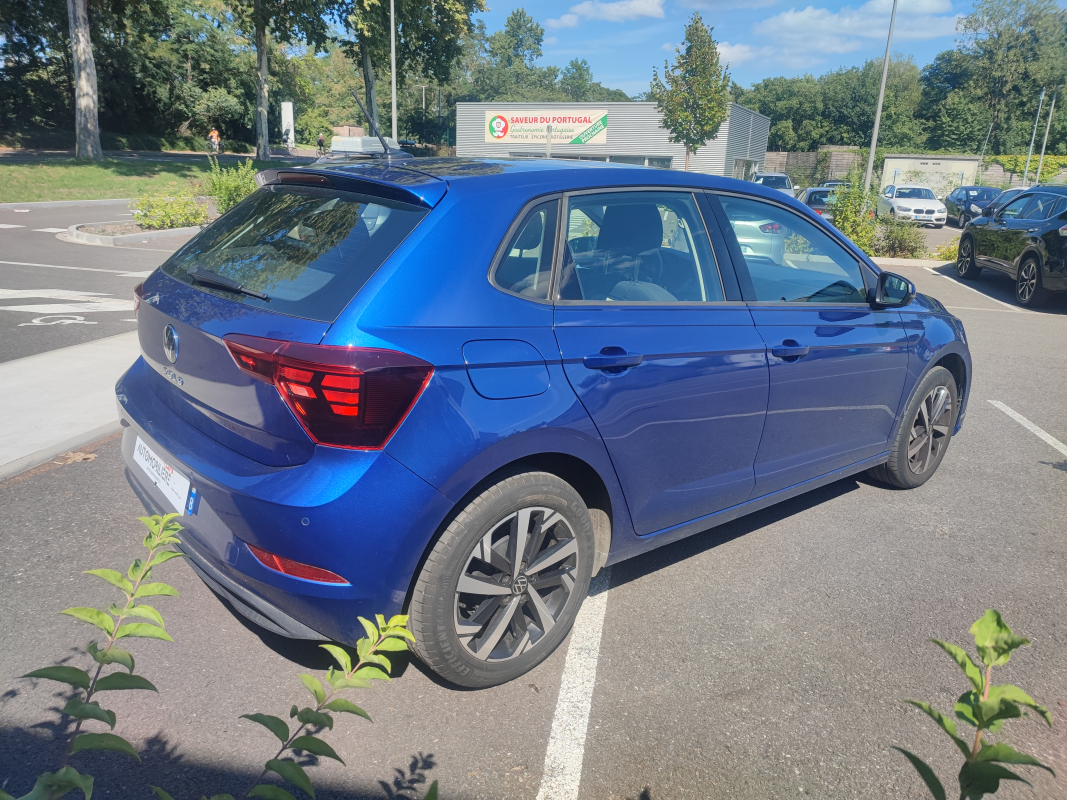 Volkswagen Polo — 5