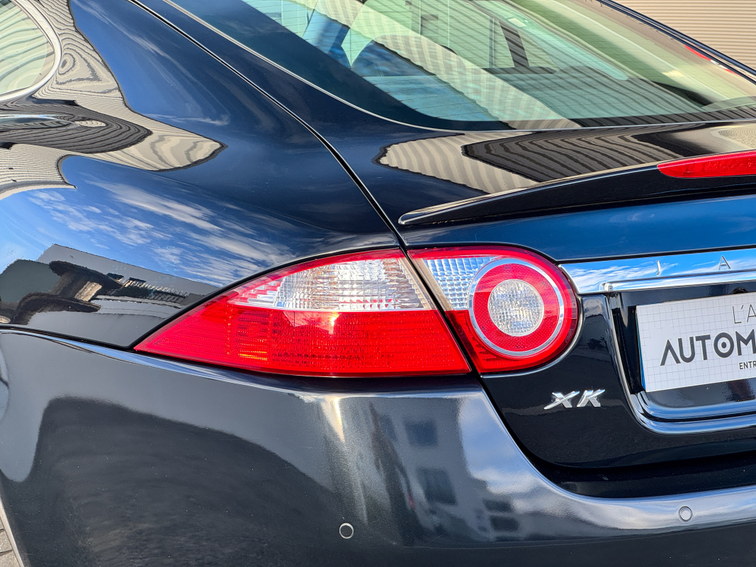 Jaguar XK — 31