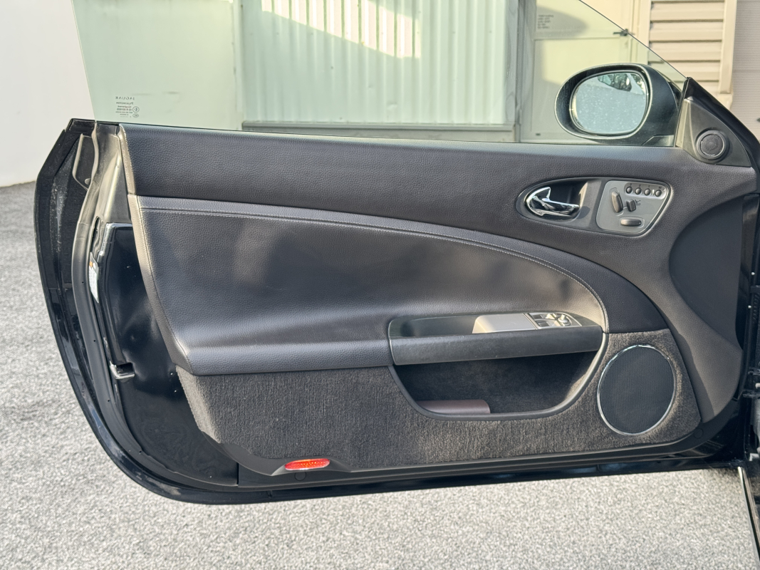 Jaguar XK — 21
