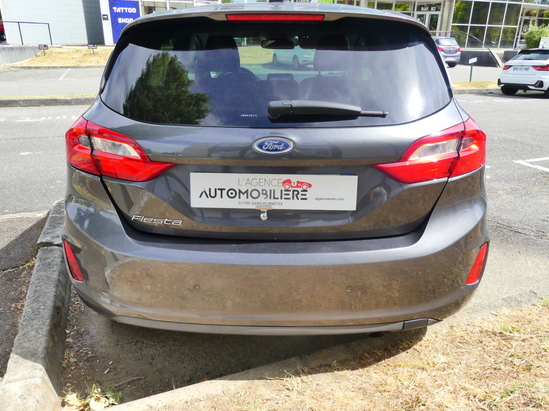Ford Fiesta — 6