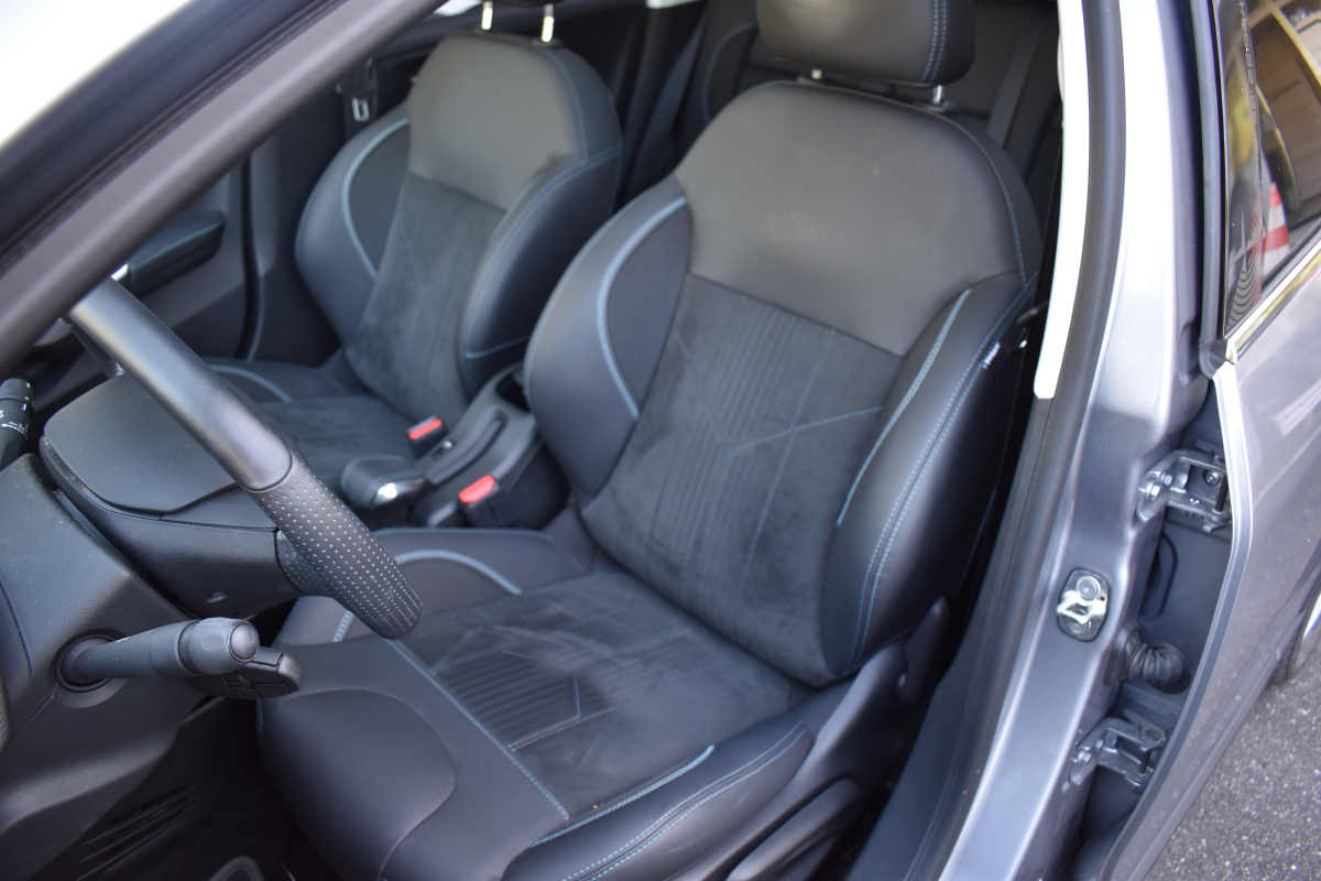 Peugeot 2008 — 9