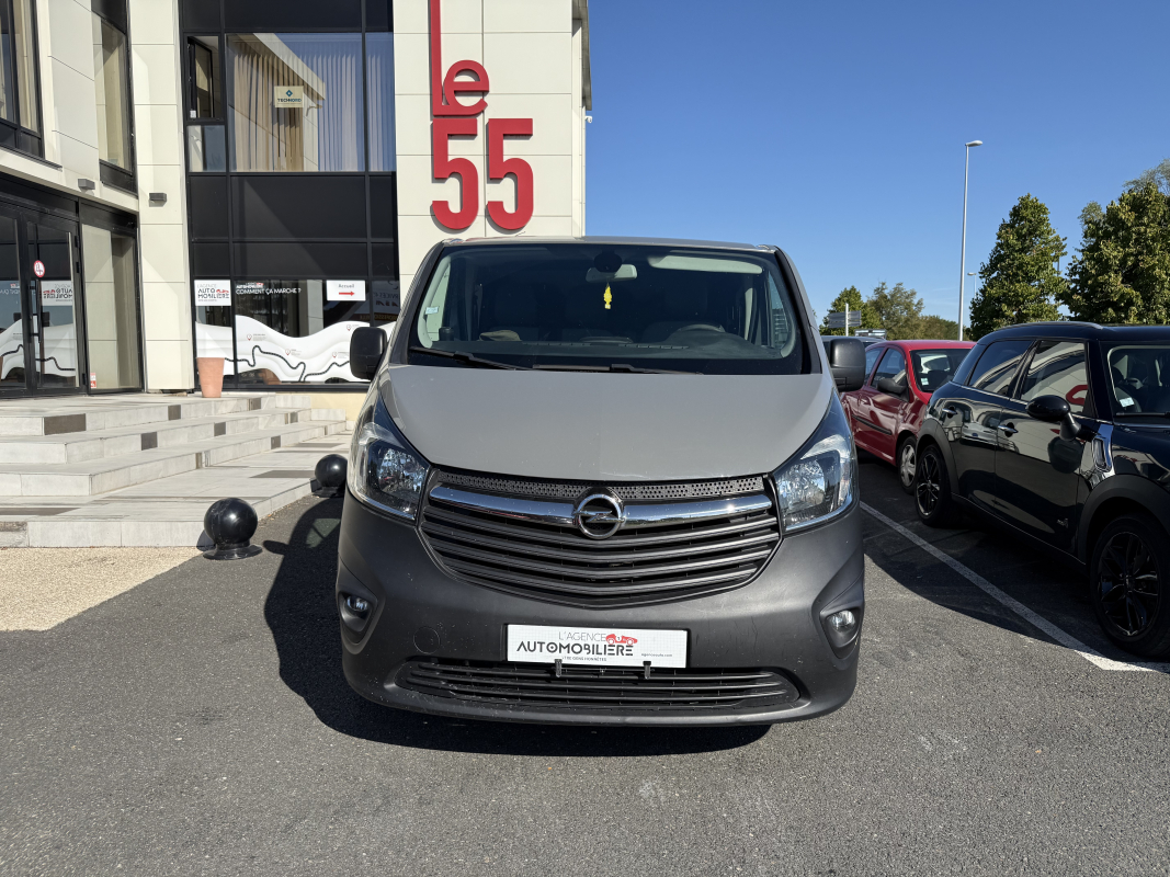 Opel Vivaro — 2