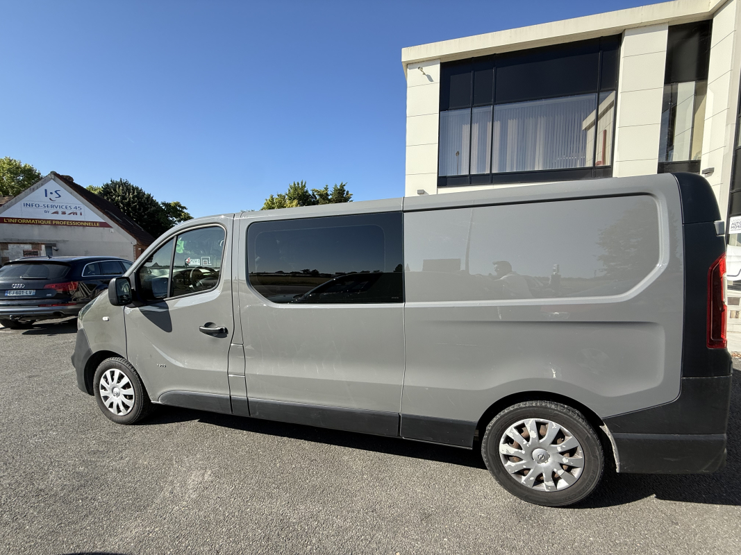 Opel Vivaro — 7