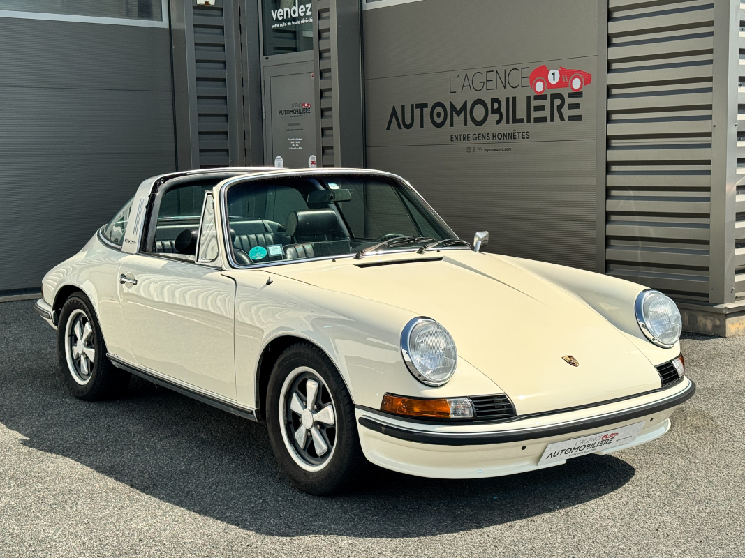 Porsche 911 — 3