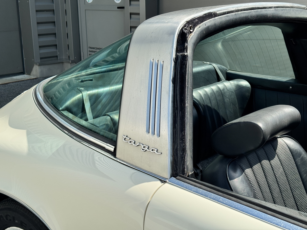 Porsche 911 — 17