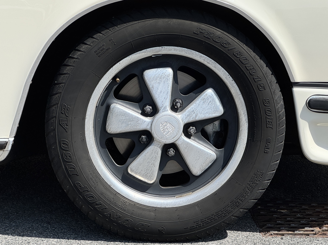Porsche 911 — 35