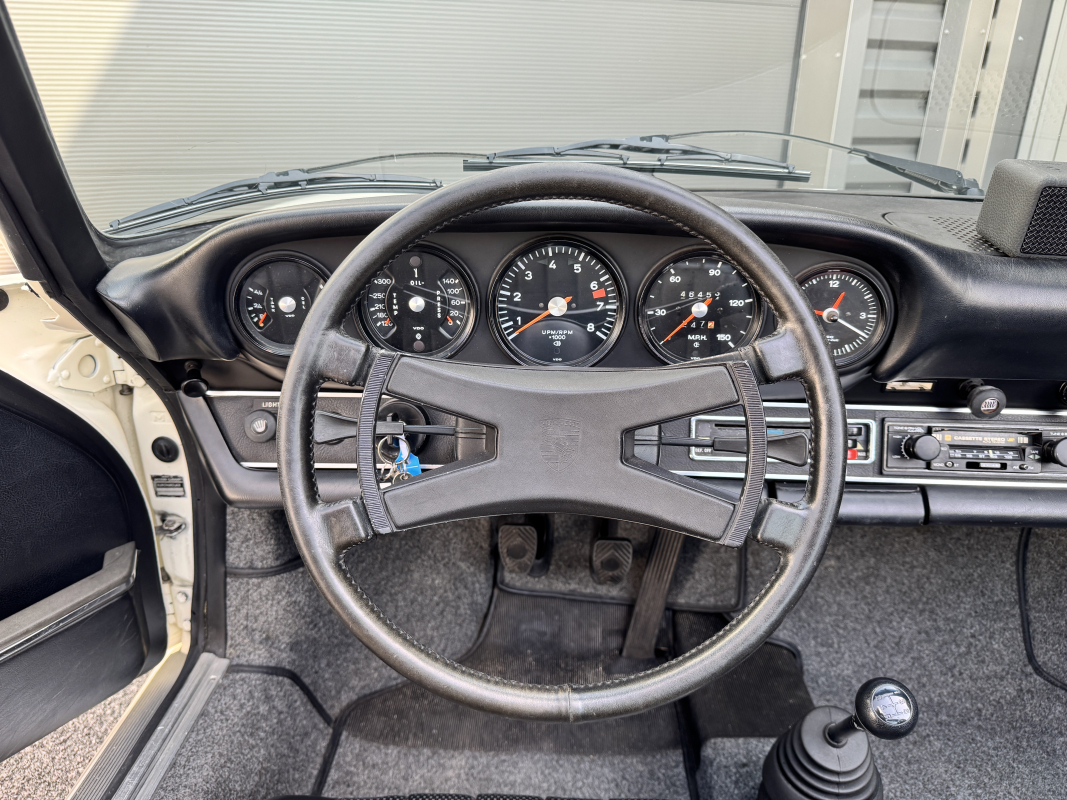Porsche 911 — 11
