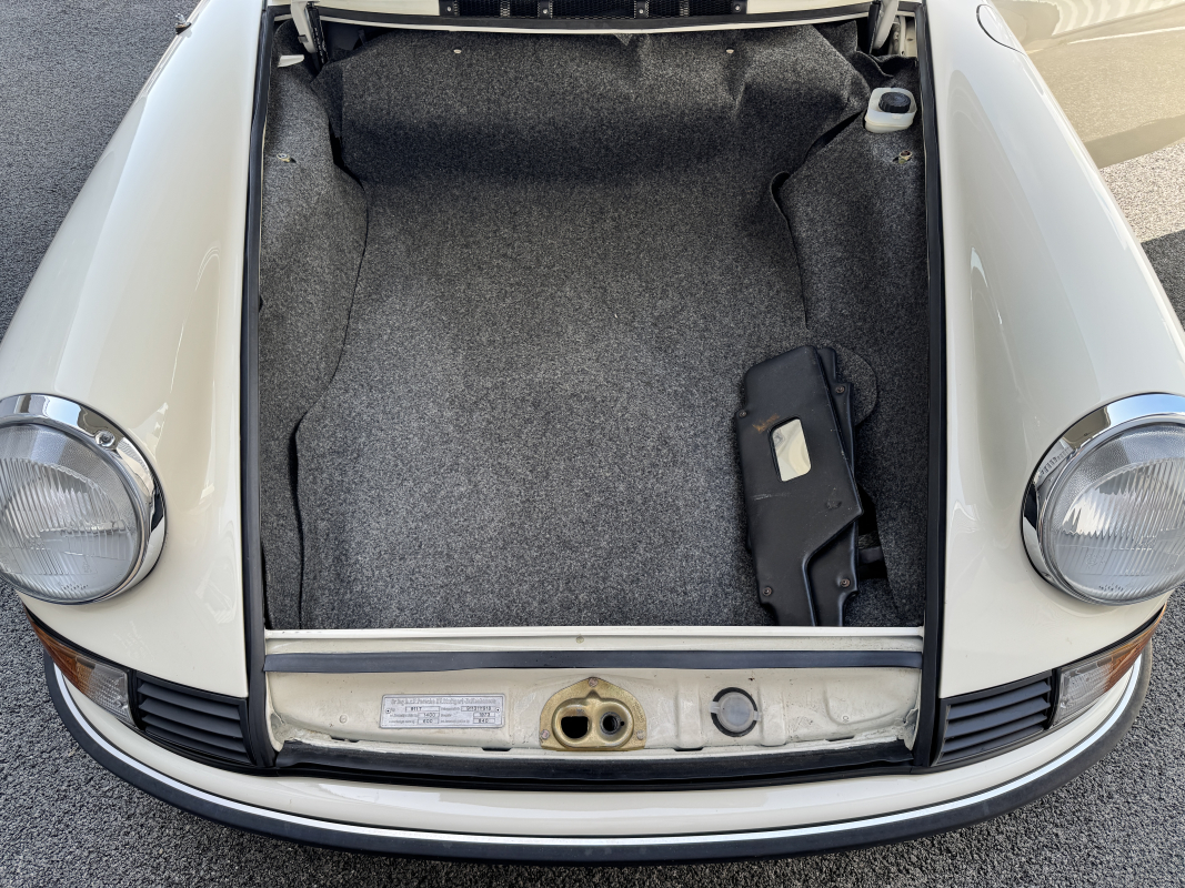 Porsche 911 — 19