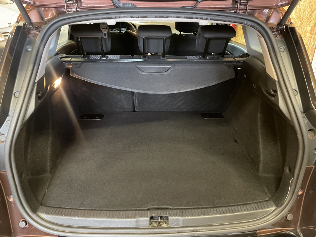 Renault Clio — 18