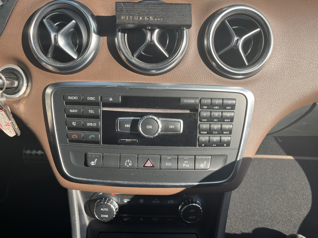Mercedes Classe A — 26