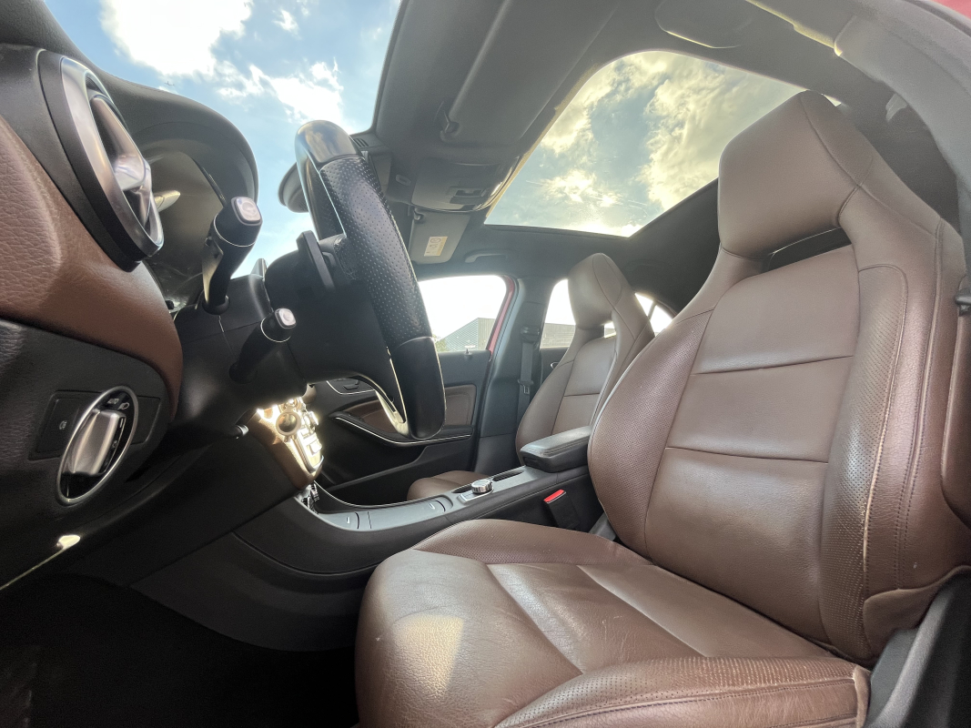 Mercedes Classe A — 12