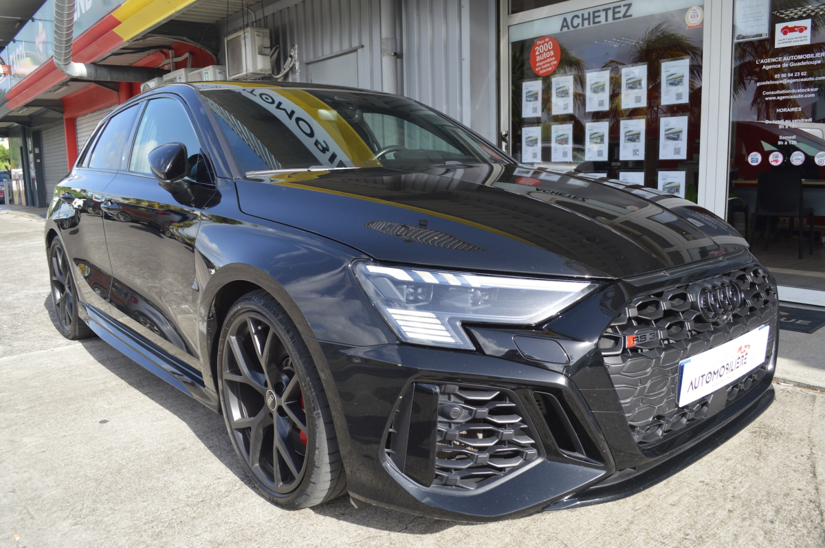 Audi RS3 sportback — 2
