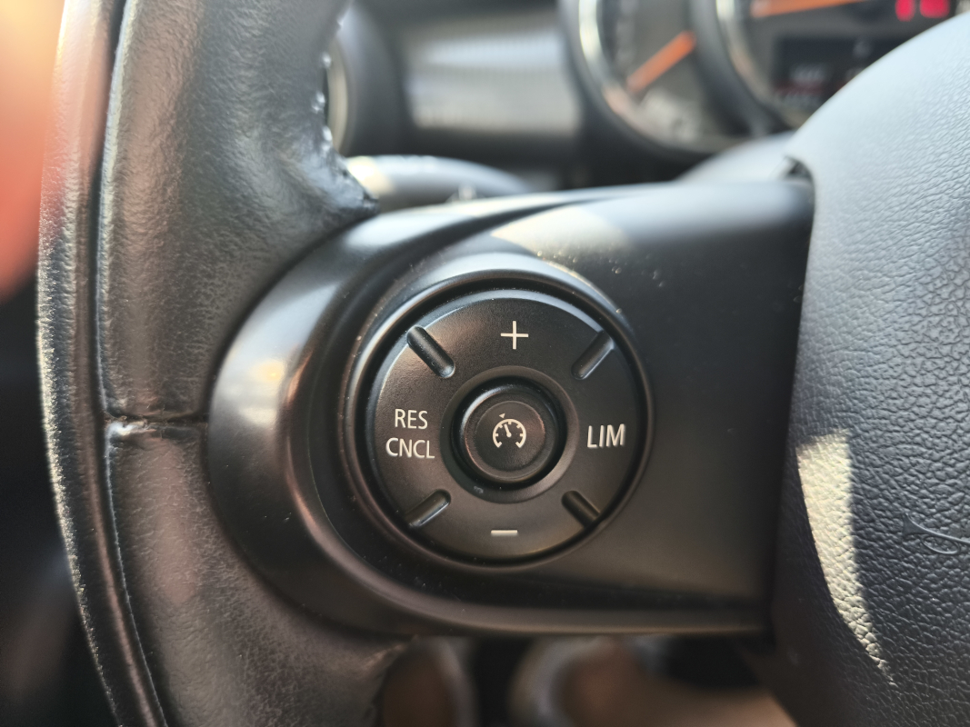 Mini Mini — 23