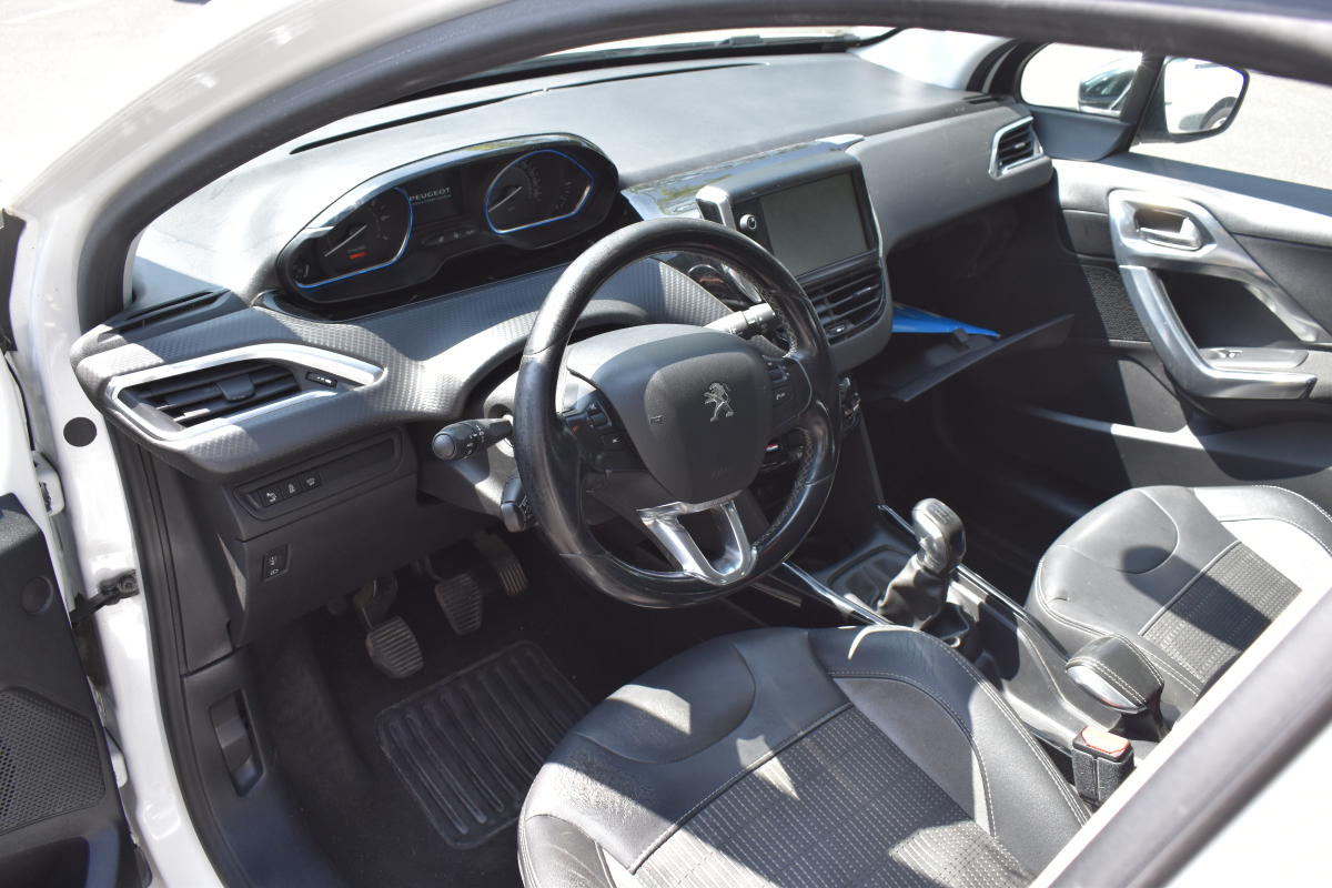 Peugeot 2008 — 9