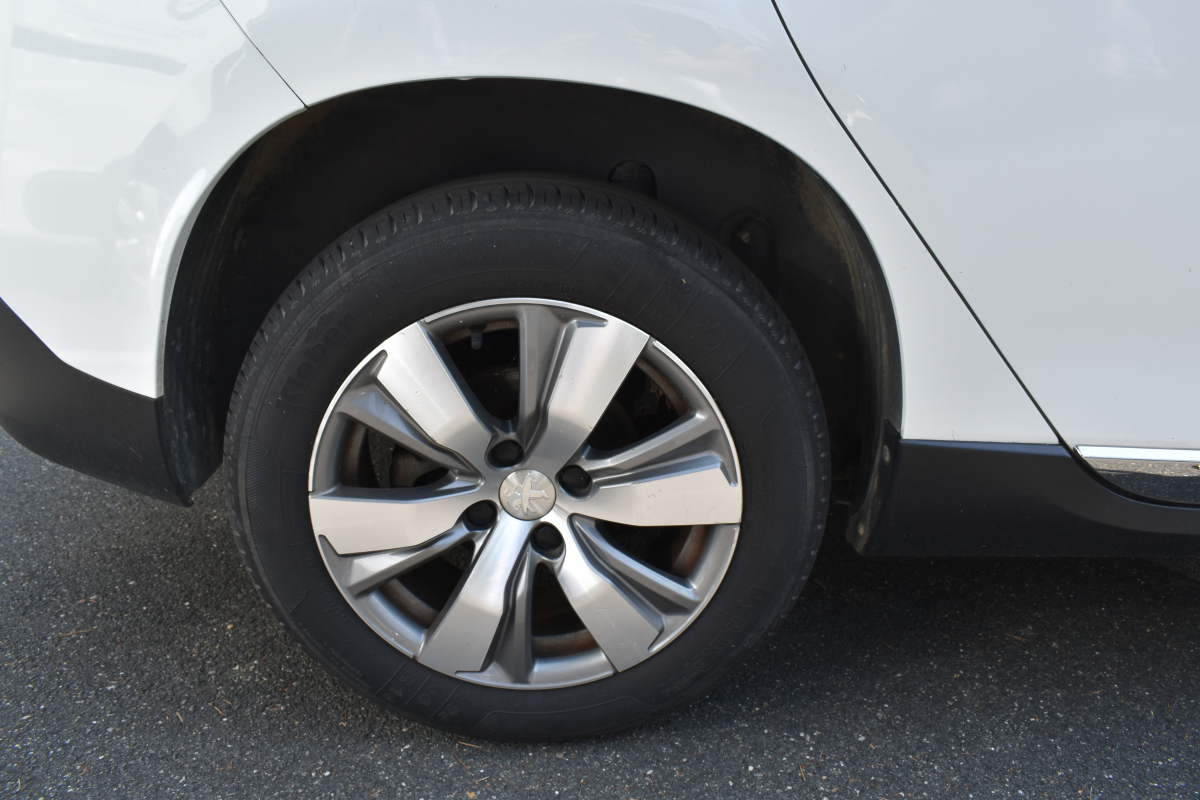 Peugeot 2008 — 21