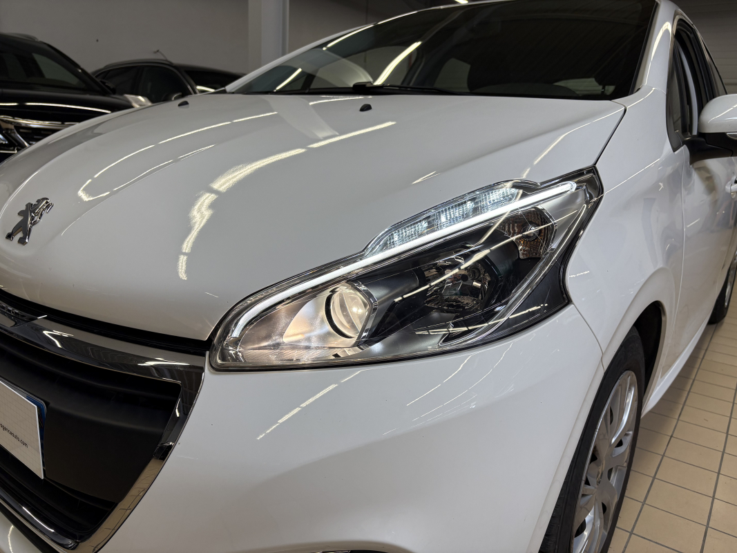 Peugeot 208 — 31